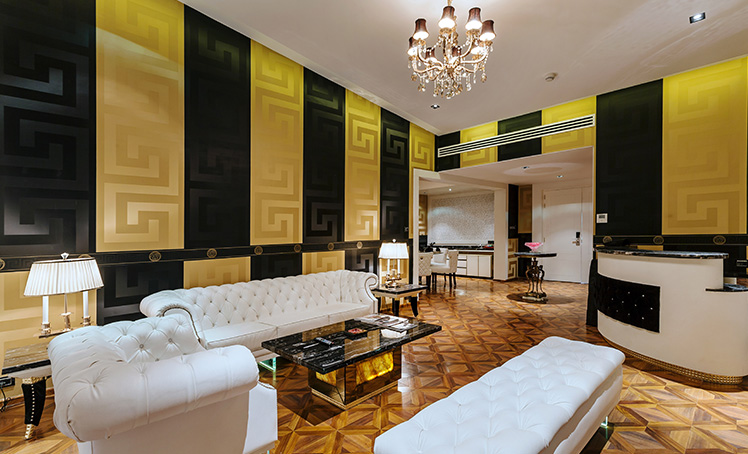 Carousel Bootstrap First