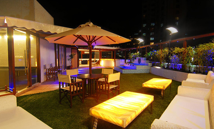 Carousel Bootstrap First