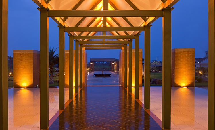 Carousel Bootstrap First