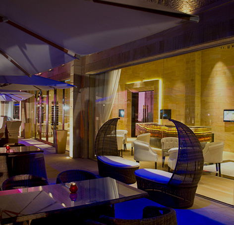 Carousel Bootstrap First